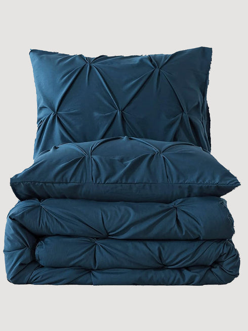 Marquis Luxurious Pinch Pleated All-Season Comforter With  Pillow Shams